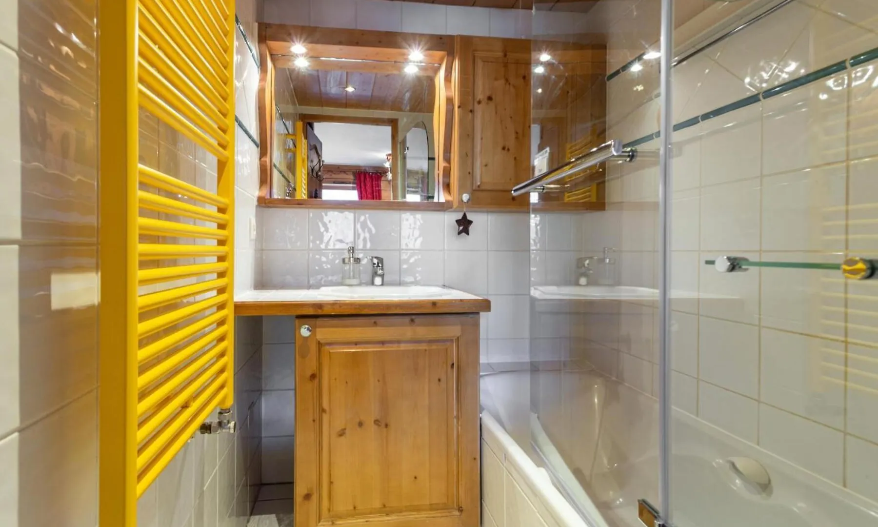 Residence Les Fermes De Meribel - Maeva Home - Appartement 2 Pieces 4 Personnes - Selection Mae-4817 Les Allues 0*,  France